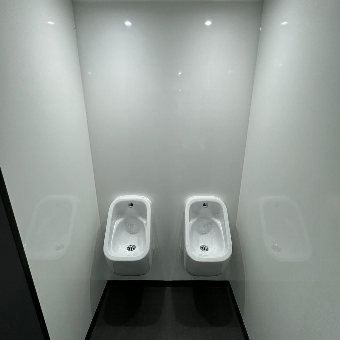 Luxury restroom trailer